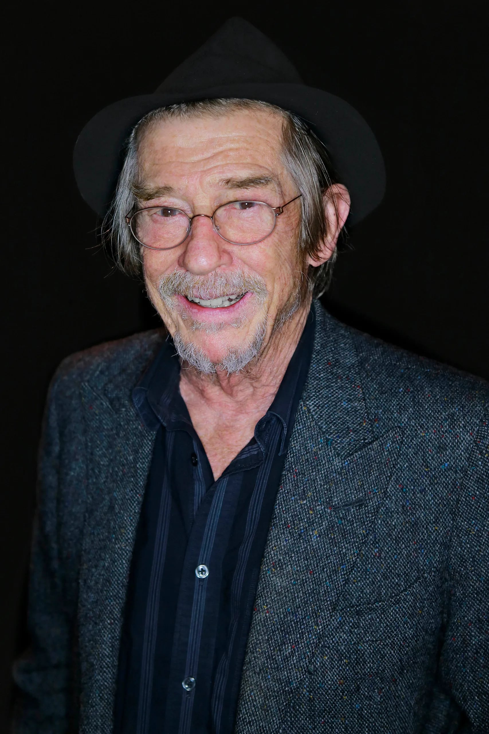 Porträt von John Hurt (1940–2017) – Gedenkseite