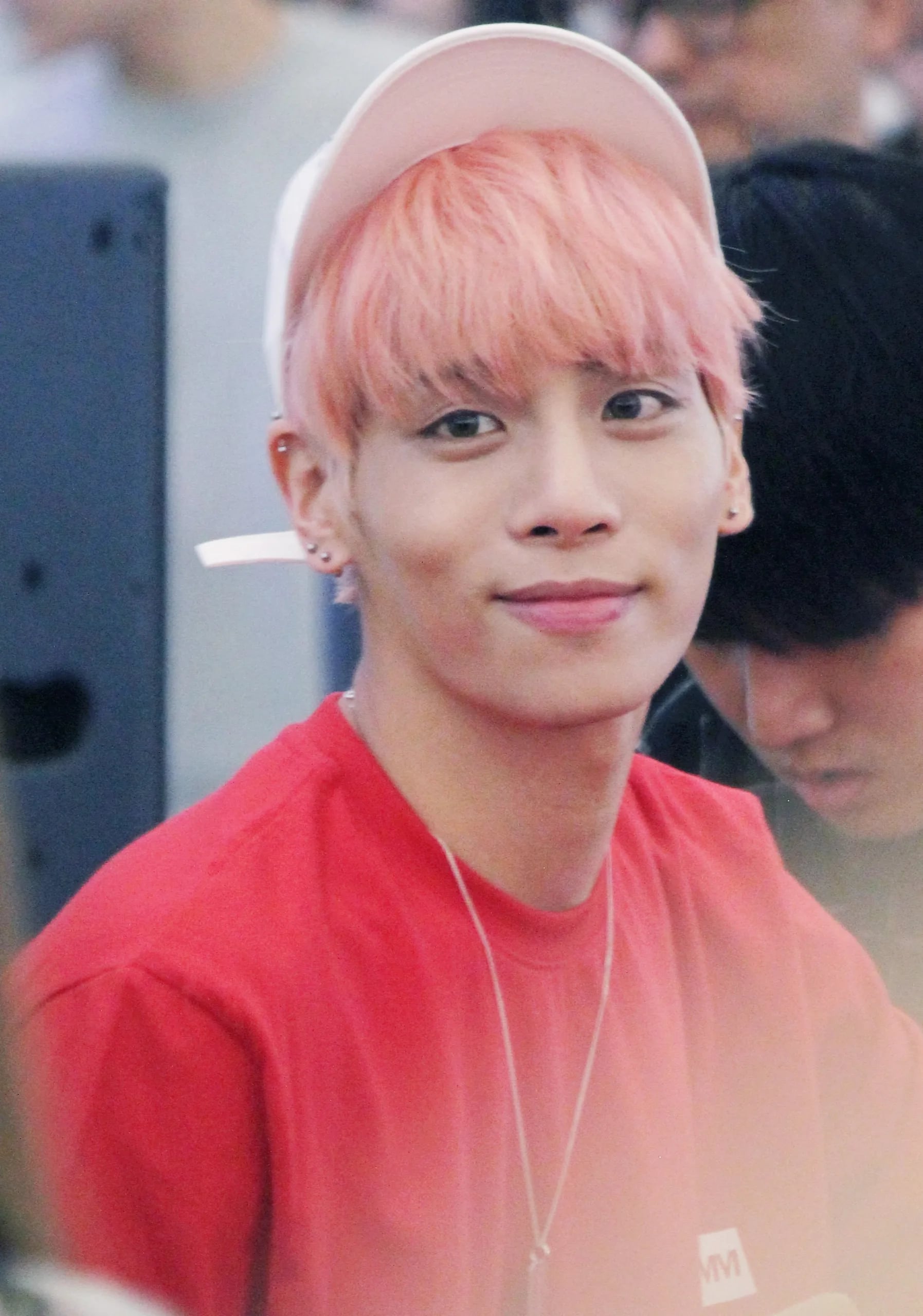 Portrait of Kim Jonghyun (1990–2017) – memorial page