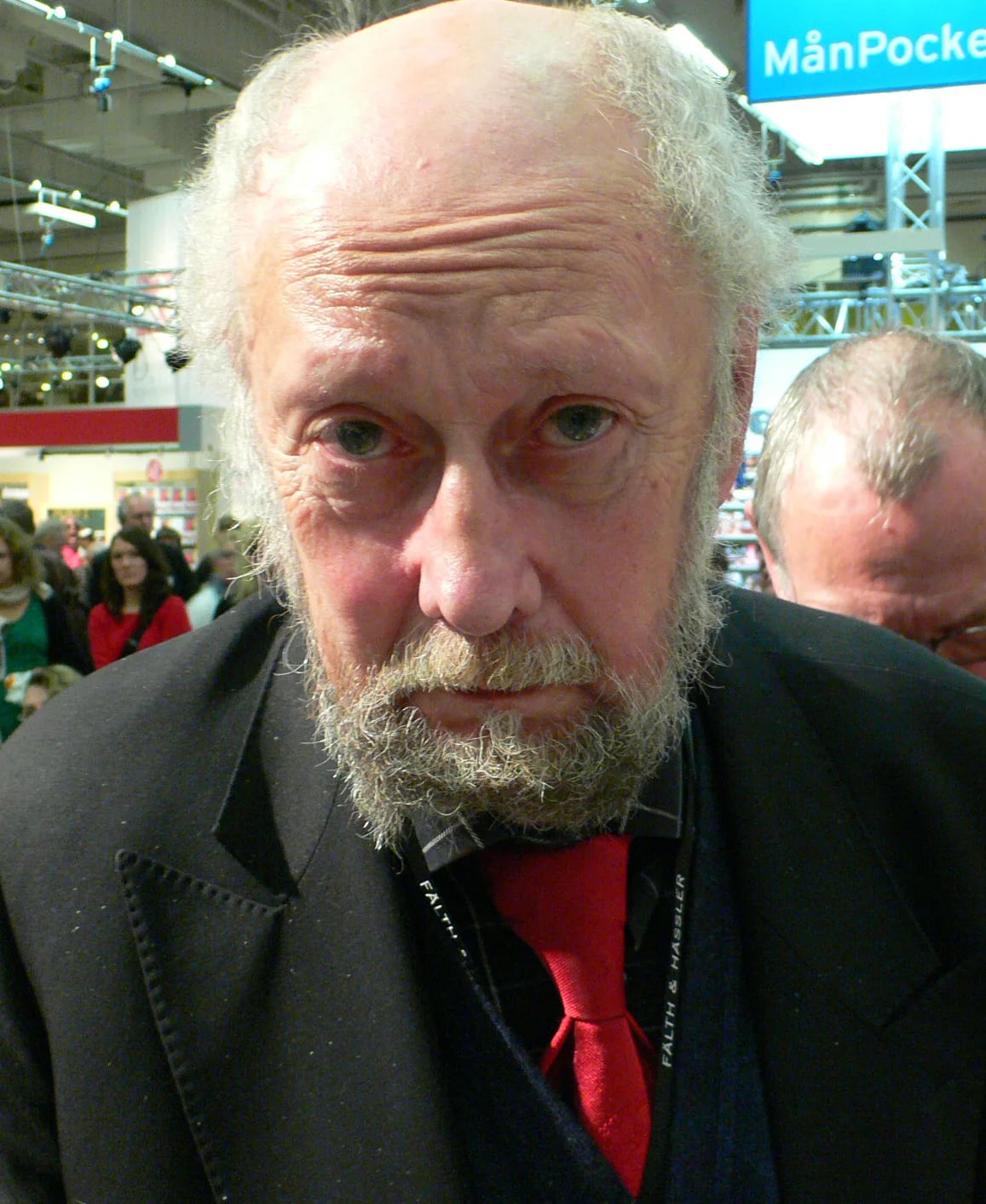 Portrait of Torgny Lindgren (1938–2017) – memorial page