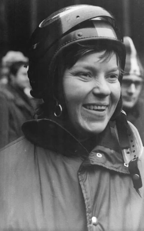 Portrait of Margit Schumann (1952–2017) – memorial page