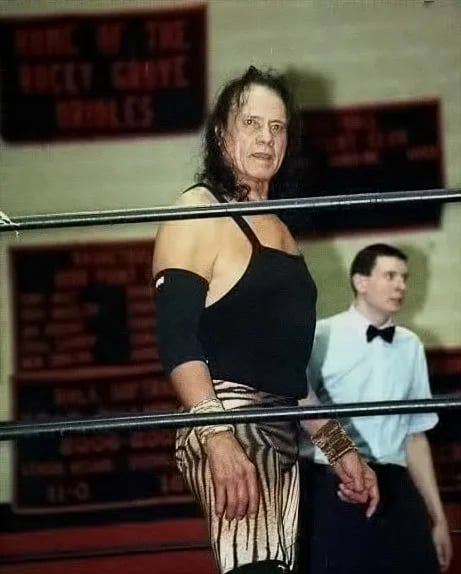 Portrait of Jimmy Snuka (1943–2017) – memorial page