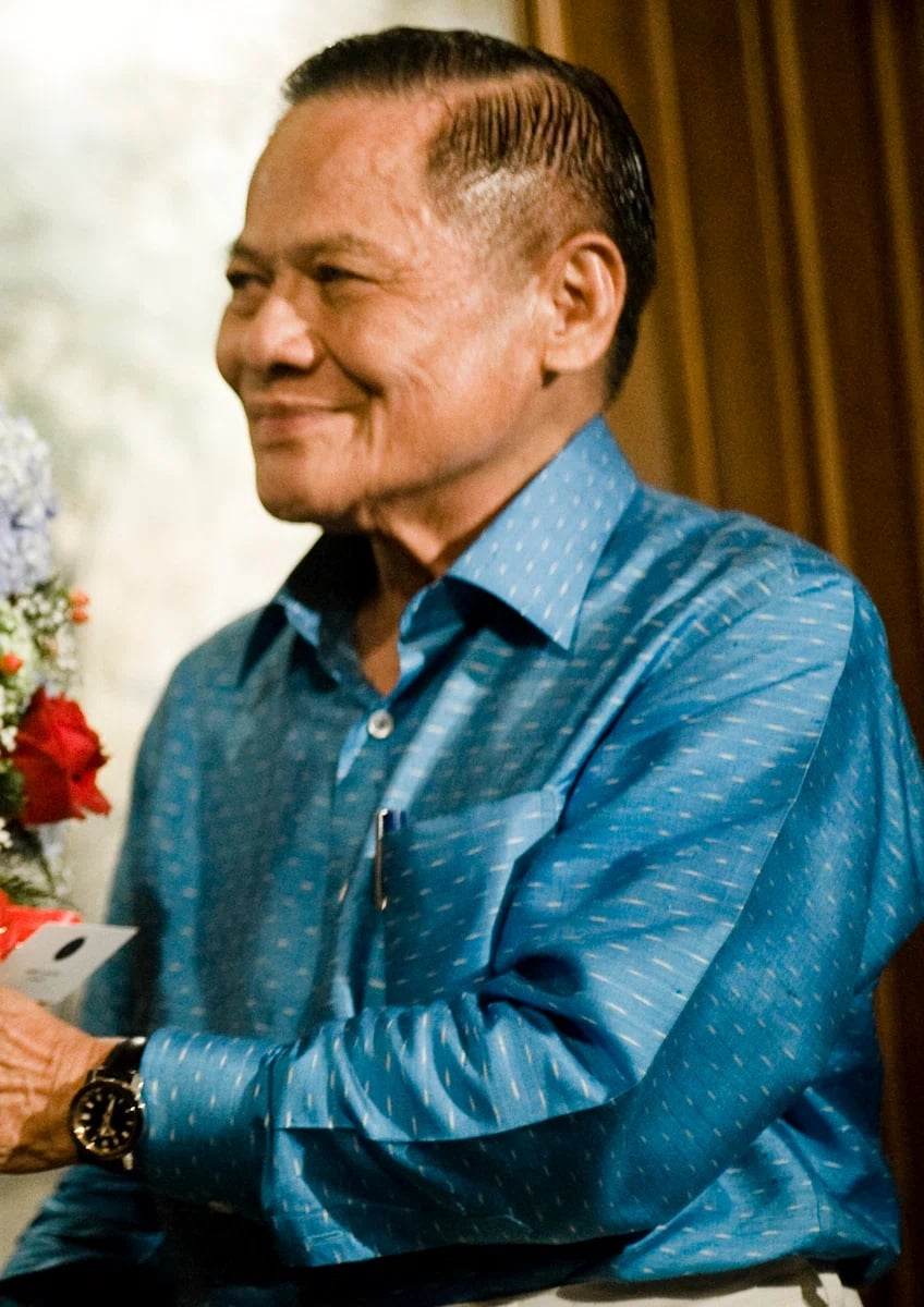 Portrait of Banhan Sinlapa-acha (1932–2016) – memorial page