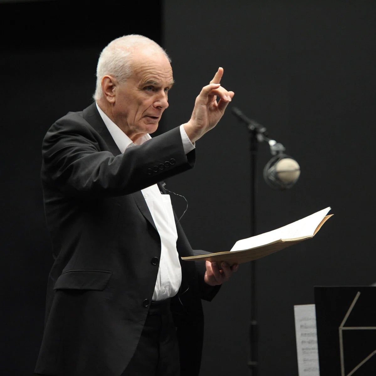 Porträt von Peter Maxwell Davies (1934–2016) – Gedenkseite