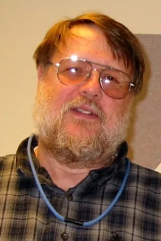 Portrait of Ray Tomlinson (1941–2016) – memorial page
