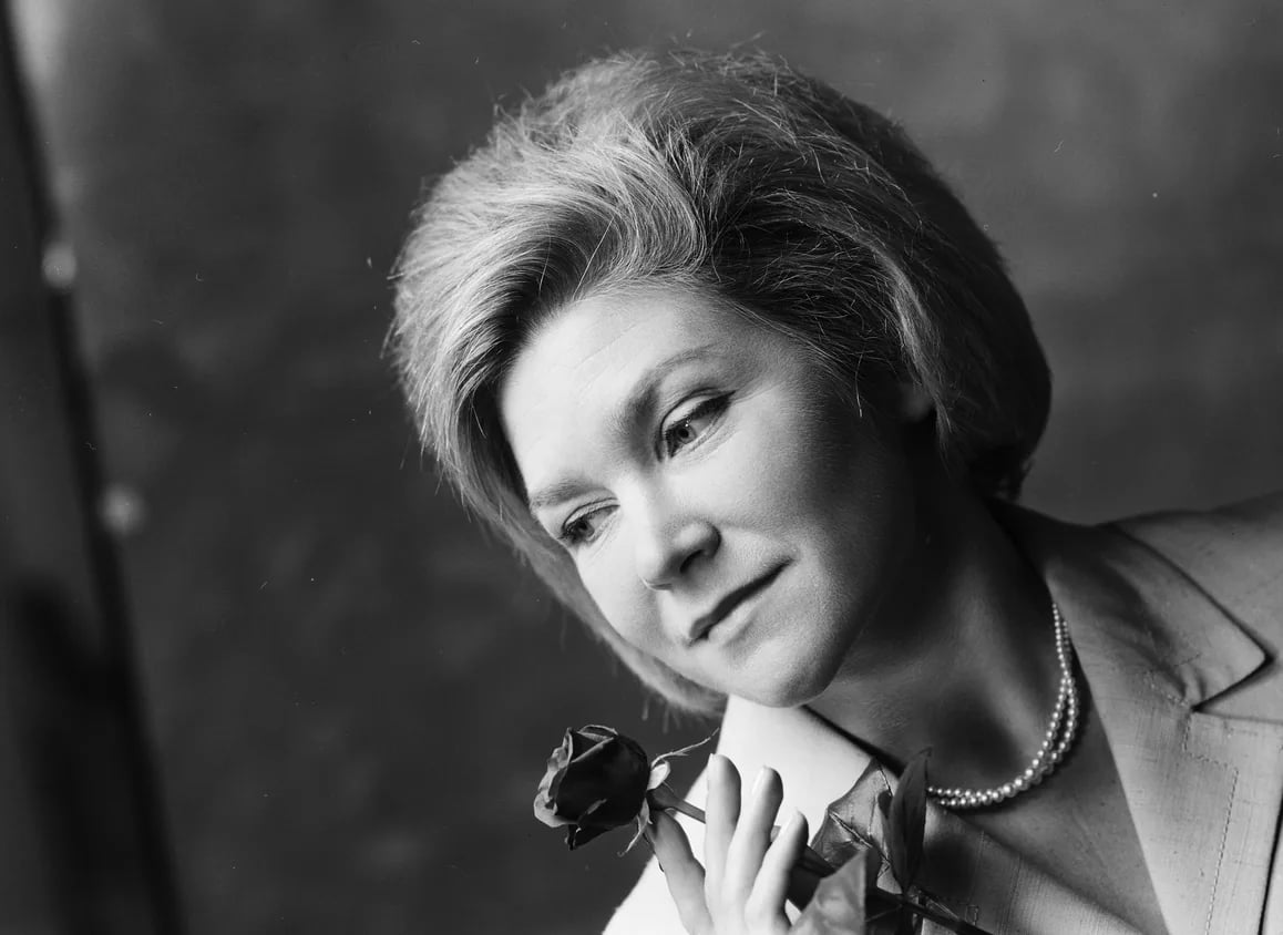 Portrait of Nora Brockstedt (1923–2015) – memorial page
