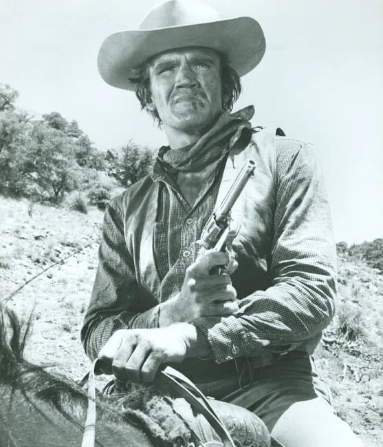 Portrait of David Canary (1938–2015) – memorial page
