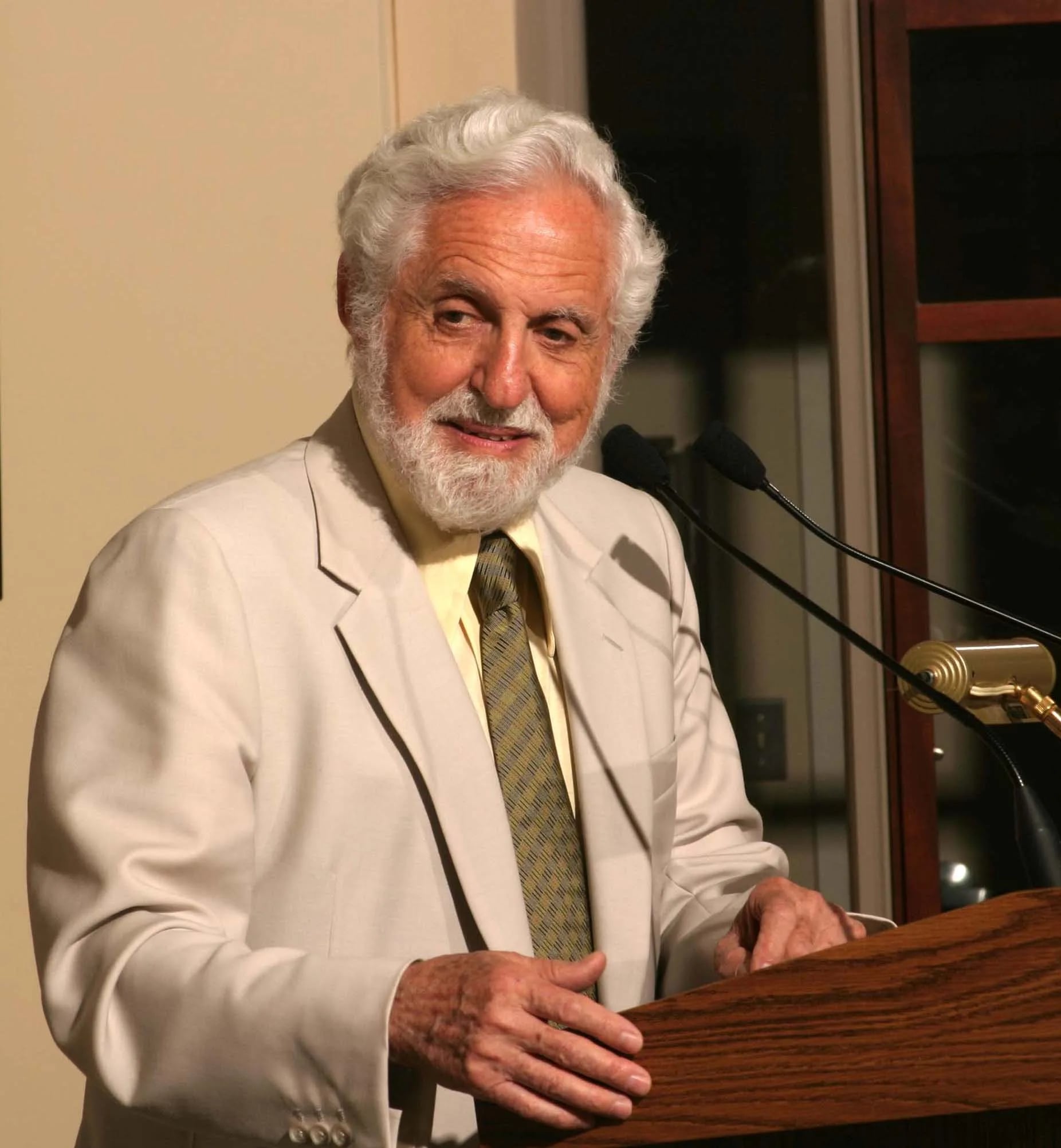 Porträt von Carl Djerassi (1923–2015) – Gedenkseite