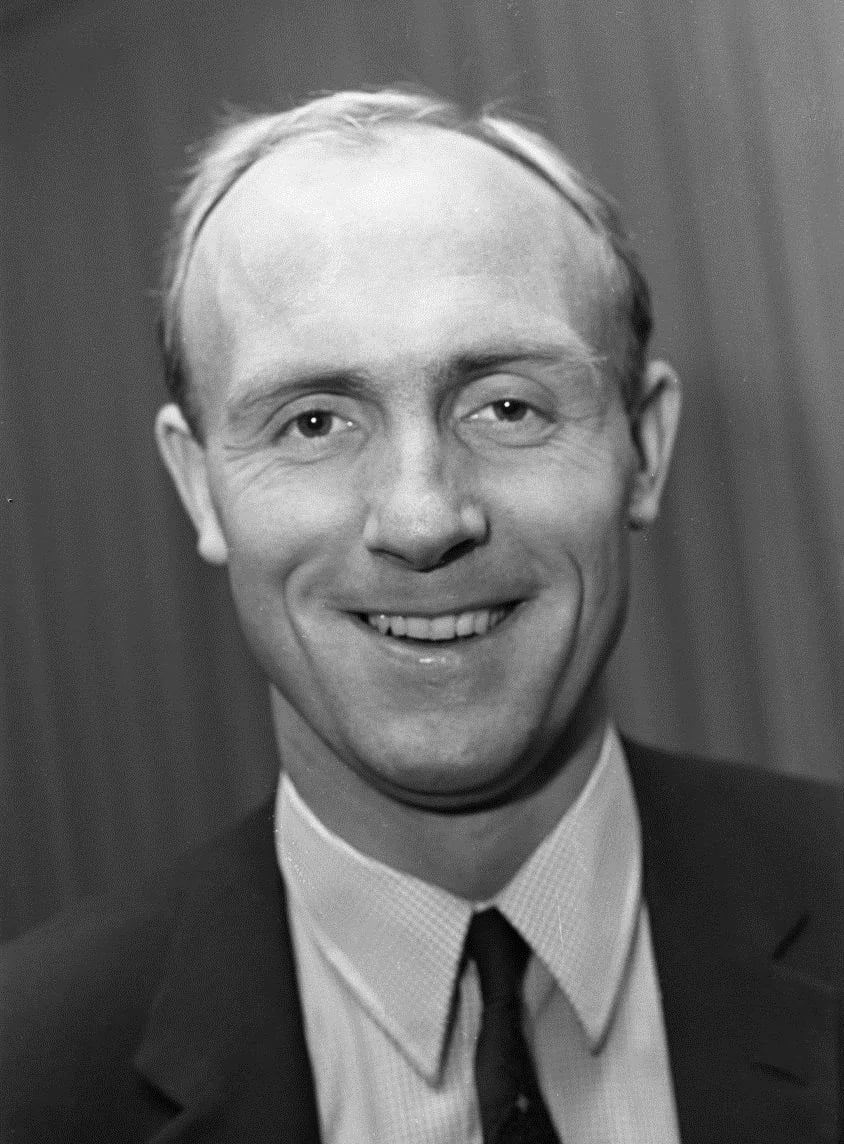 Portrait of Don Howe (1935–2015) – memorial page