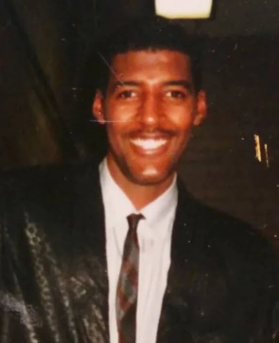 Porträt von Roy Tarpley (1964–2015) – Gedenkseite