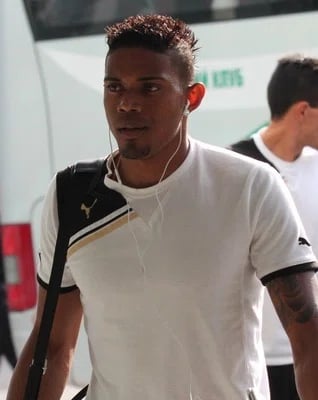 Portrait of Maicon Pereira de Oliveira (1988–2014) – memorial page