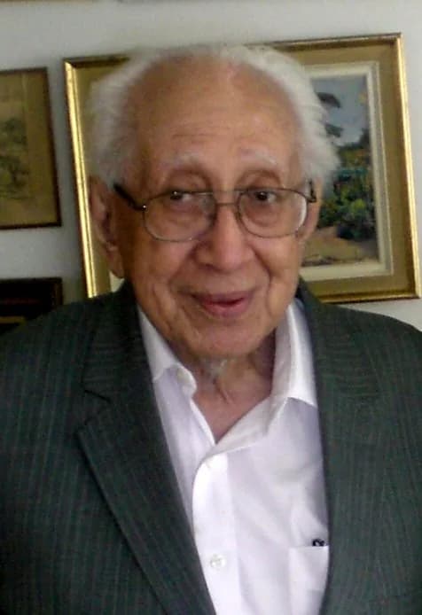 Ramón José Velásquez (née Ramón José Velásquez Mújica)