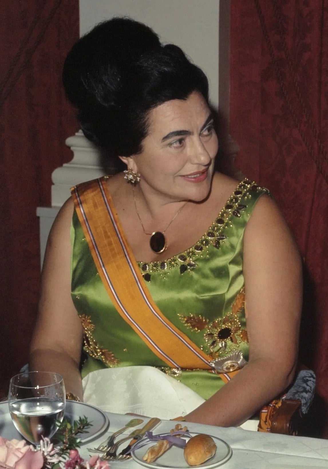 Porträt von Jovanka Budisavljević-Broz (1924–2013) – Gedenkseite