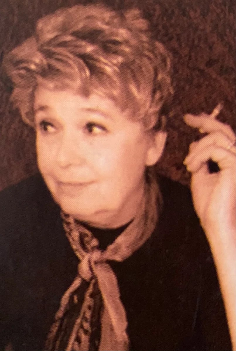 Portrait of Joanna Chmielewska (1932–2013) – memorial page
