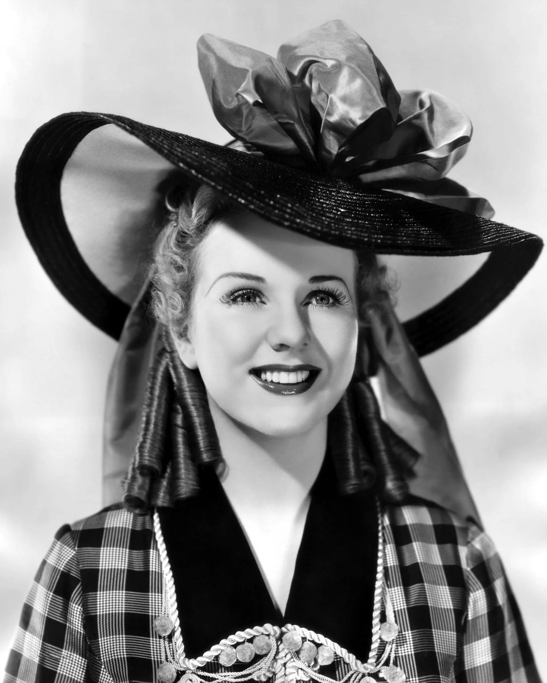Portrait of Deanna Durbin (1921–2013) – memorial page