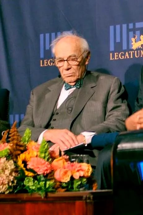 Portrait of Lawrence Klein (1920–2013) – memorial page