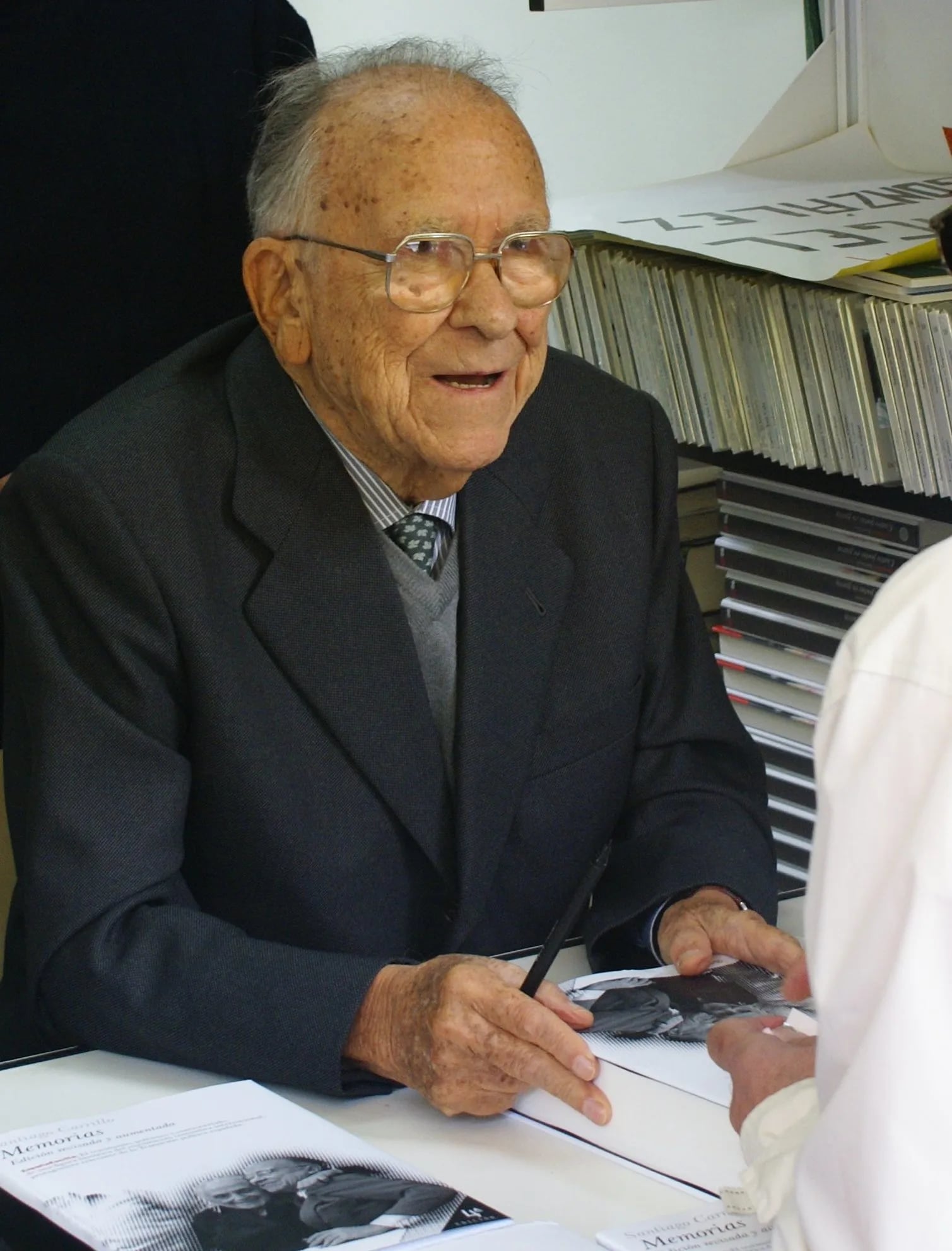 Portrait of Santiago Carrillo (1915–2012) – memorial page