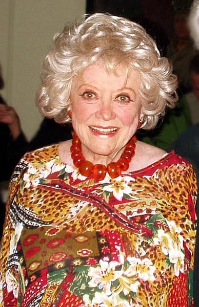Portrait of Phyllis Diller (1917–2012) – memorial page