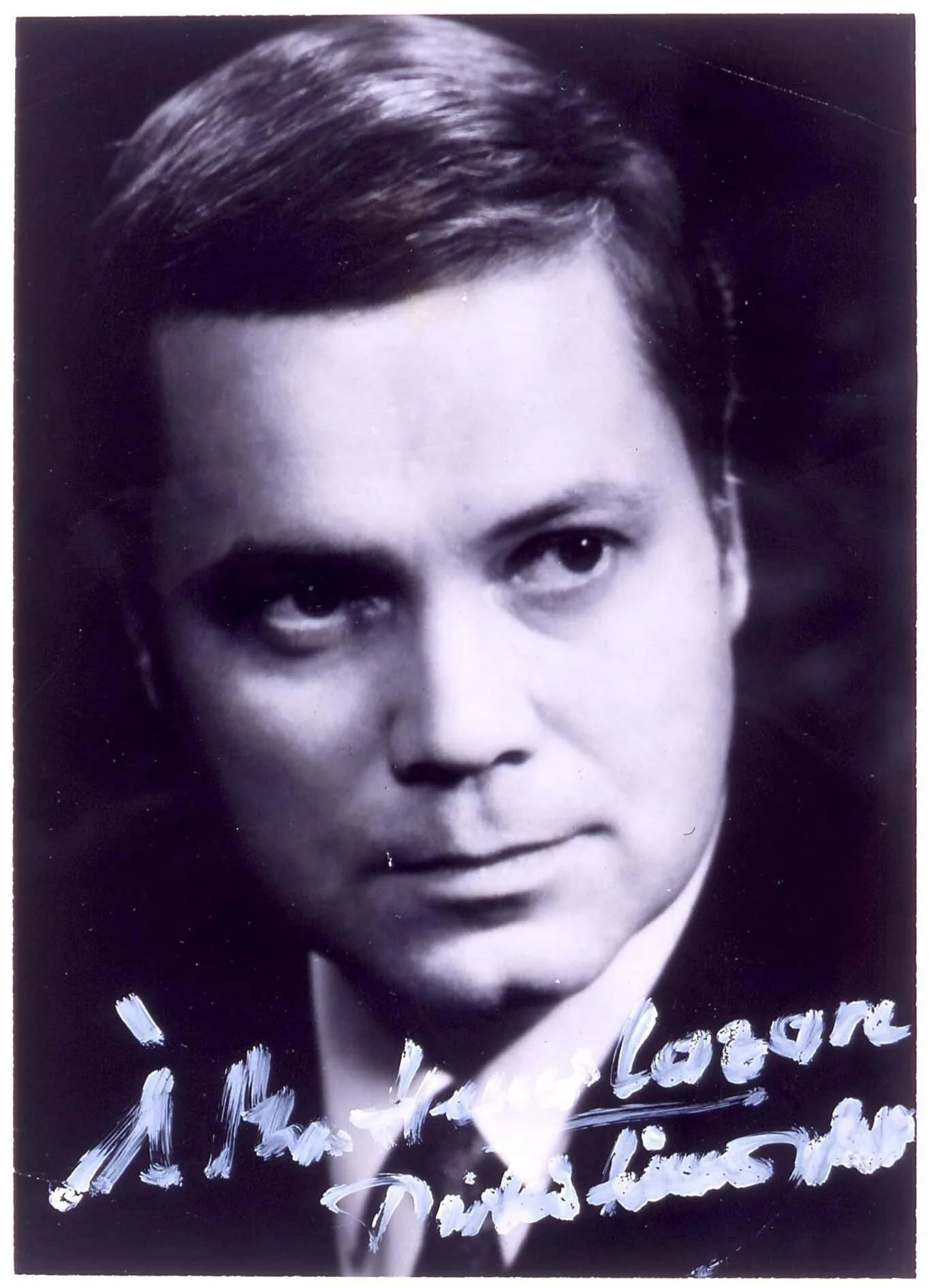 Portrait of Dietrich Fischer-Dieskau (1925–2012) – memorial page