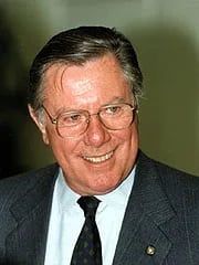 Portrait of Sergio Pininfarina (1926–2012) – memorial page