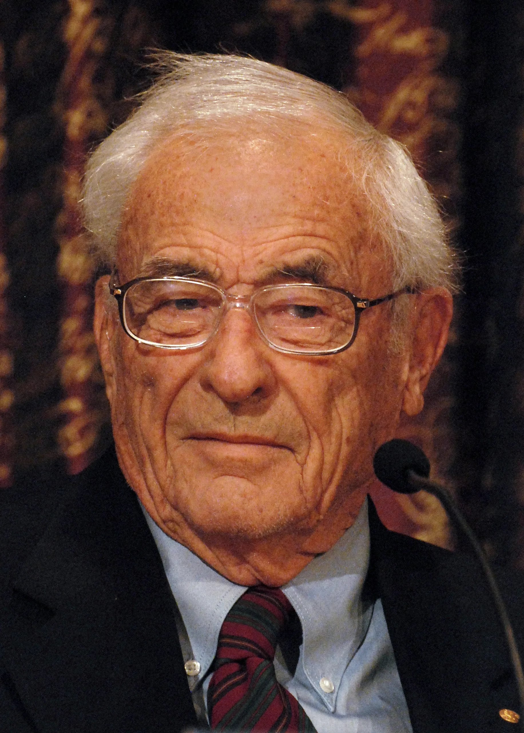 Porträt von Willard Boyle (1924–2011) – Gedenkseite