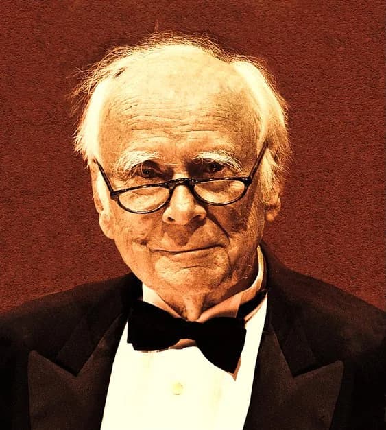 Loriot (née Bernhard-Viktor Christoph-Carl von Bülow)