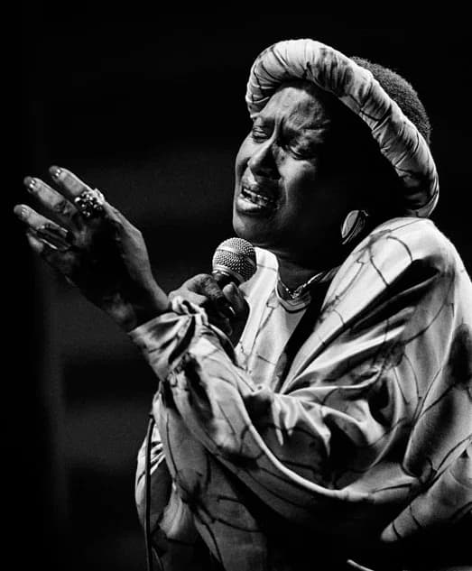 Miriam Makeba (geb. Zenzile Miriam Makeba)