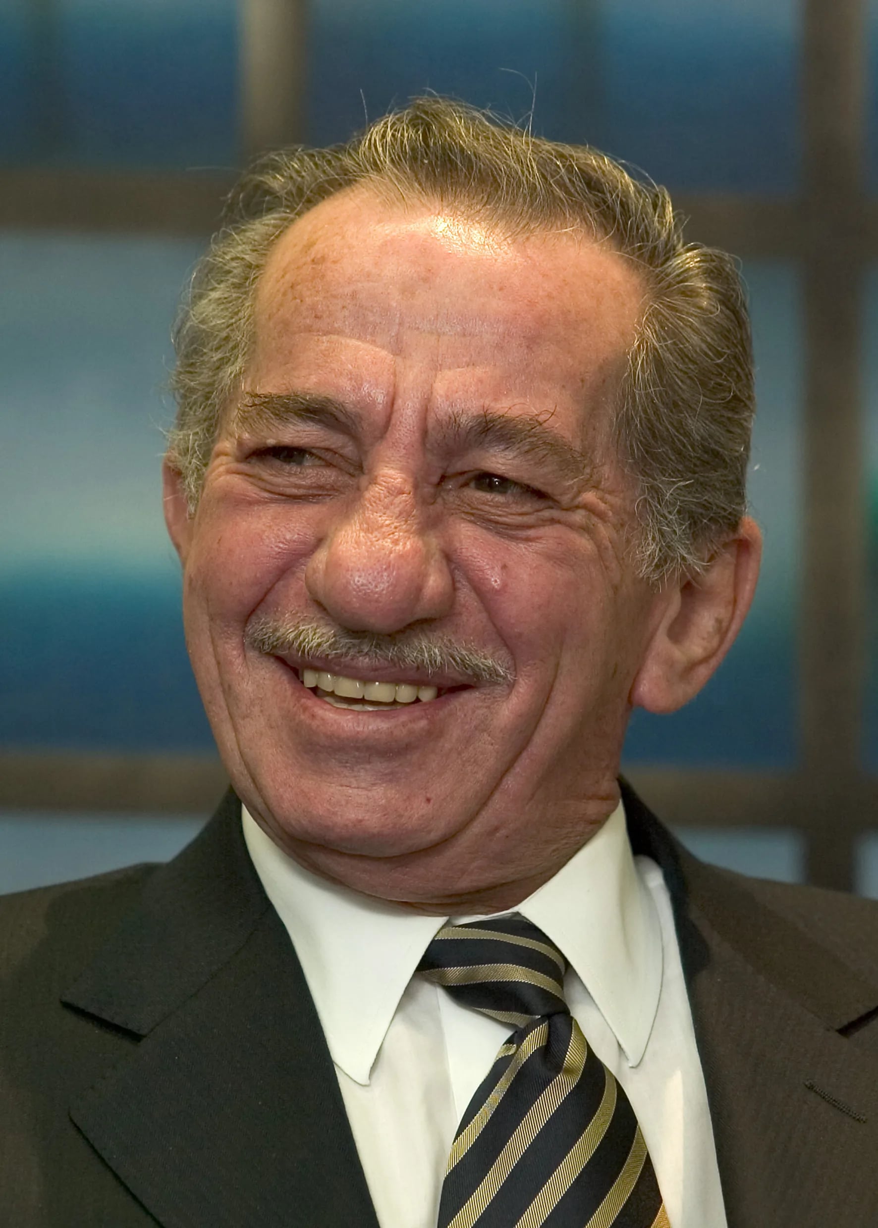 Porträt von Tassos Papadopoulos (1934–2008) – Gedenkseite