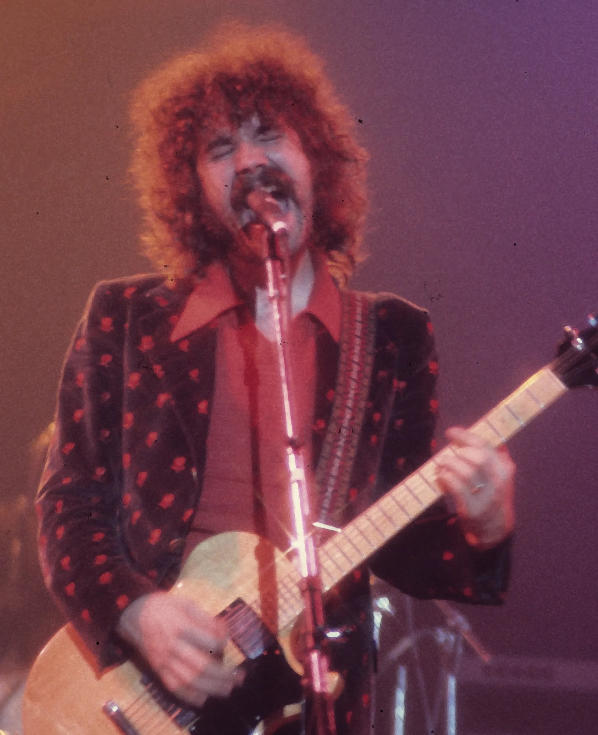 Portrait of Brad Delp (1951–2007) – memorial page