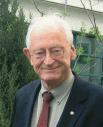 Portrait of Alan MacDiarmid (1927–2007) – memorial page