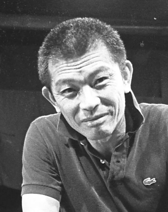 Porträt von Makoto Iwamatsu (1933–2006) – Gedenkseite