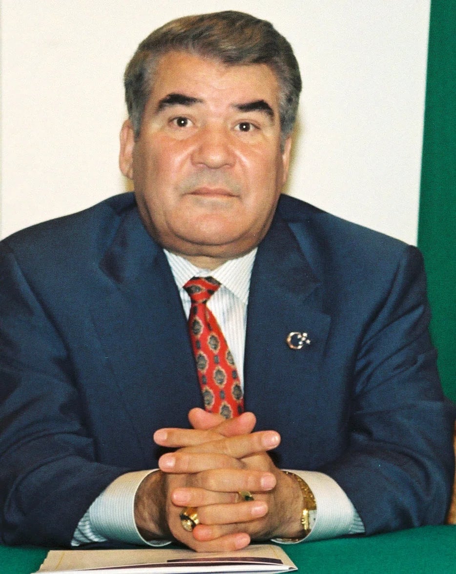 Porträt von Saparmyrat Nyýazow (1940–2006) – Gedenkseite