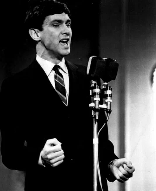 Portrait of Gene Pitney (1940–2006) – memorial page
