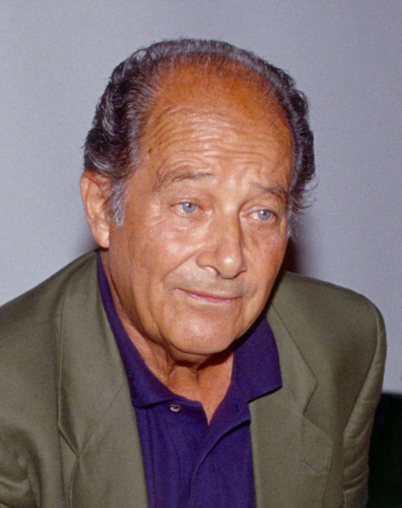 Gillo Pontecorvo (née Gilberto Pontecorvo)