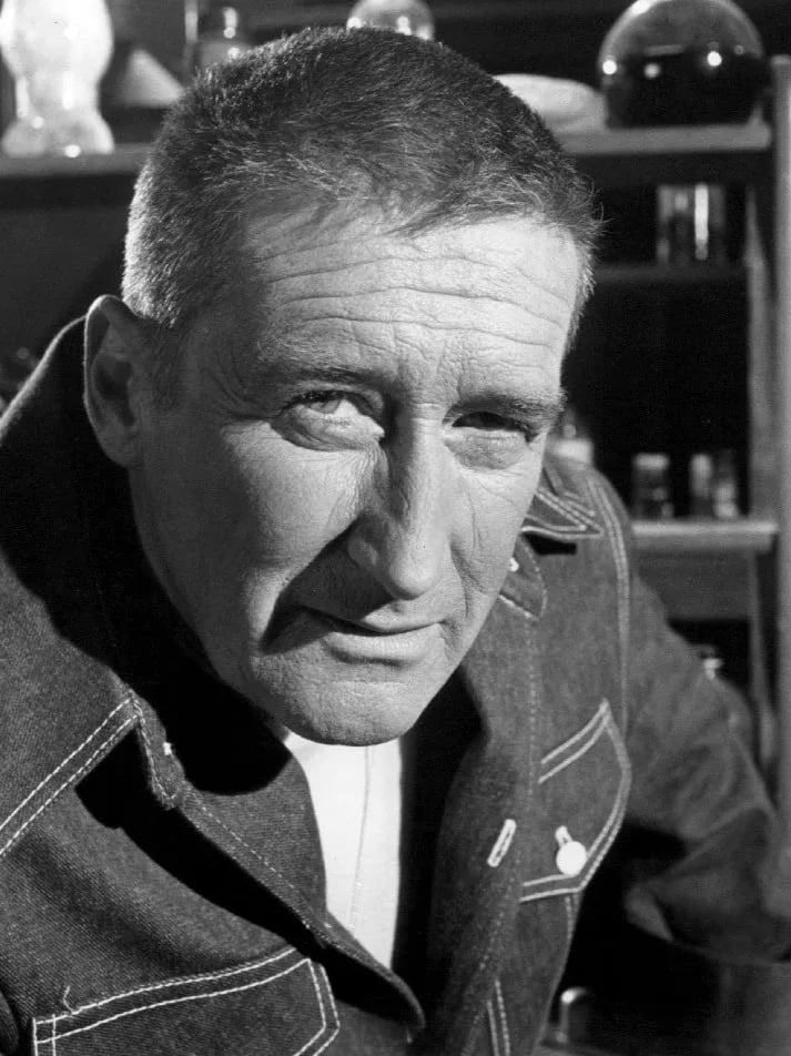 Porträt von Mickey Spillane (1918–2006) – Gedenkseite