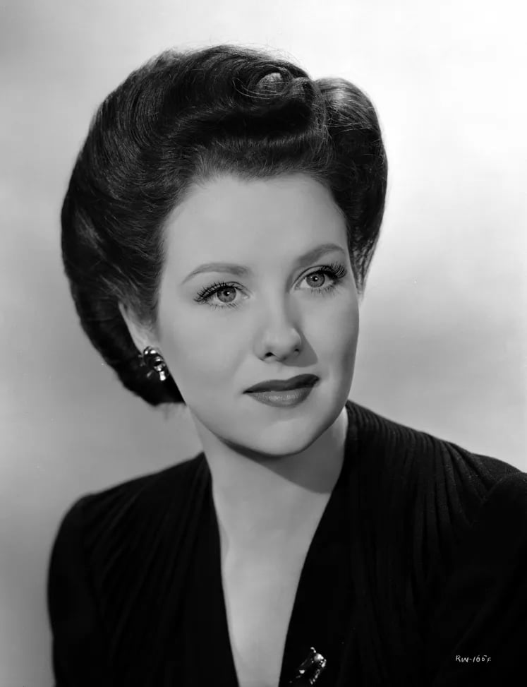 Portrait of Ruth Warrick (1916–2005) – memorial page