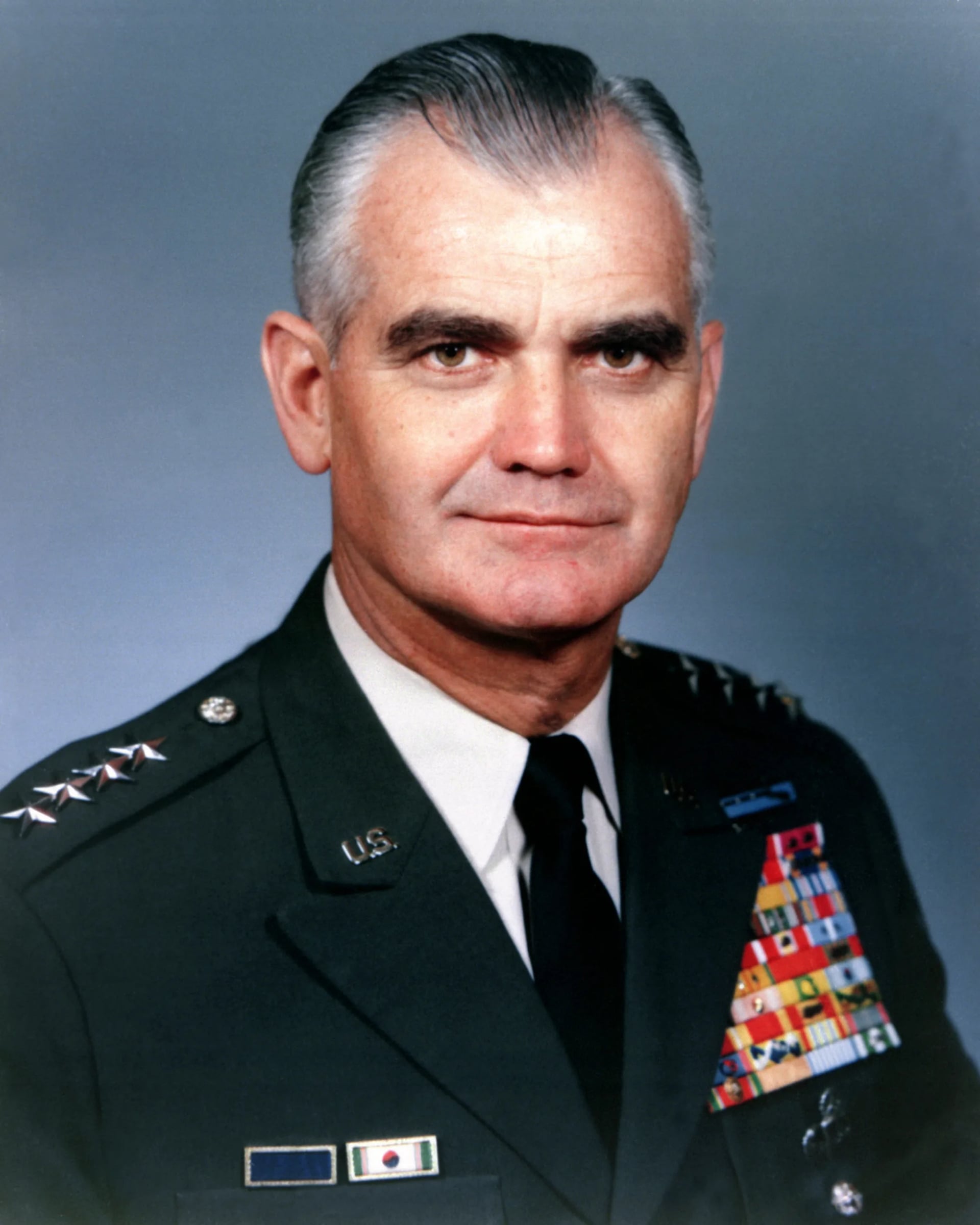 Portrait of William Westmoreland (1914–2005) – memorial page