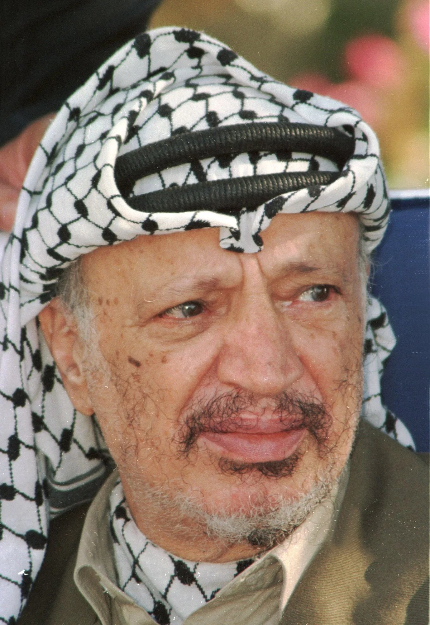 Portrait of Jassir Arafat (1929–2004) – memorial page