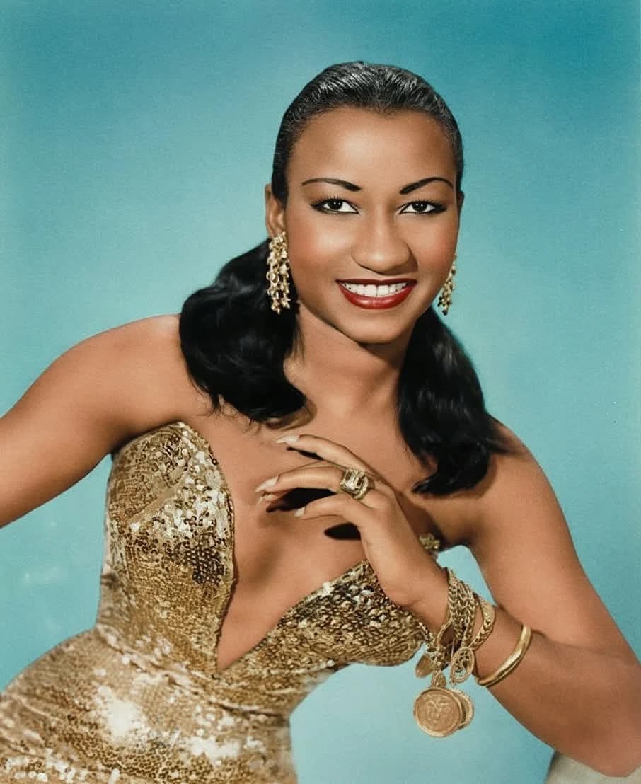 Celia Cruz (geb. Úrsula Hilaria Celia de la Caridad de la Santísima Trinidad Cruz Alfonso)