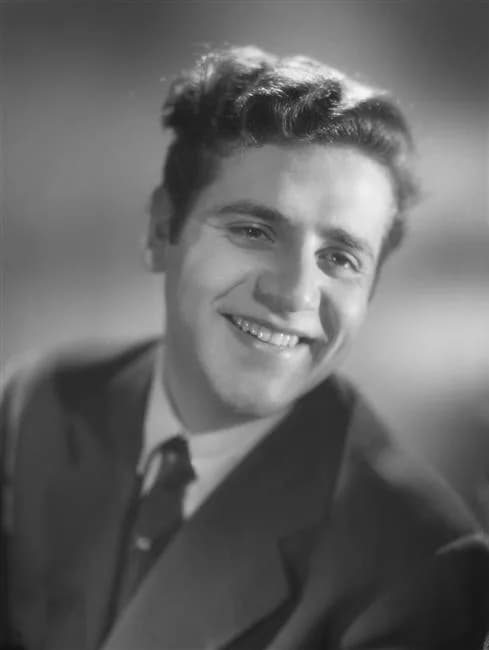 Jean Yanne (née Jean Roger Gouyé)