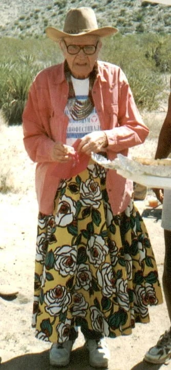 Porträt von Harry Hay (1912–2002) – Gedenkseite
