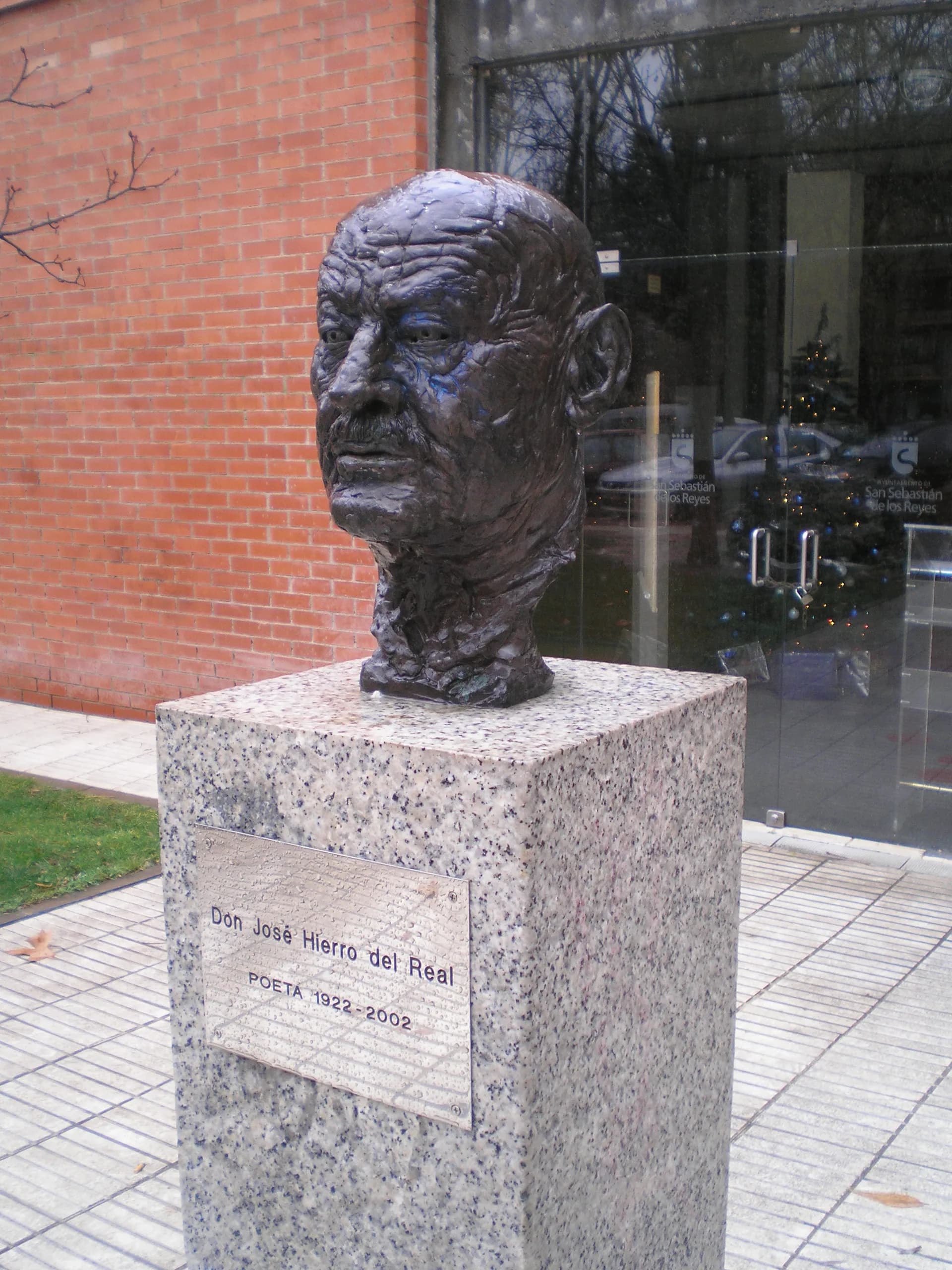 José Hierro (née José Hierro del Real)