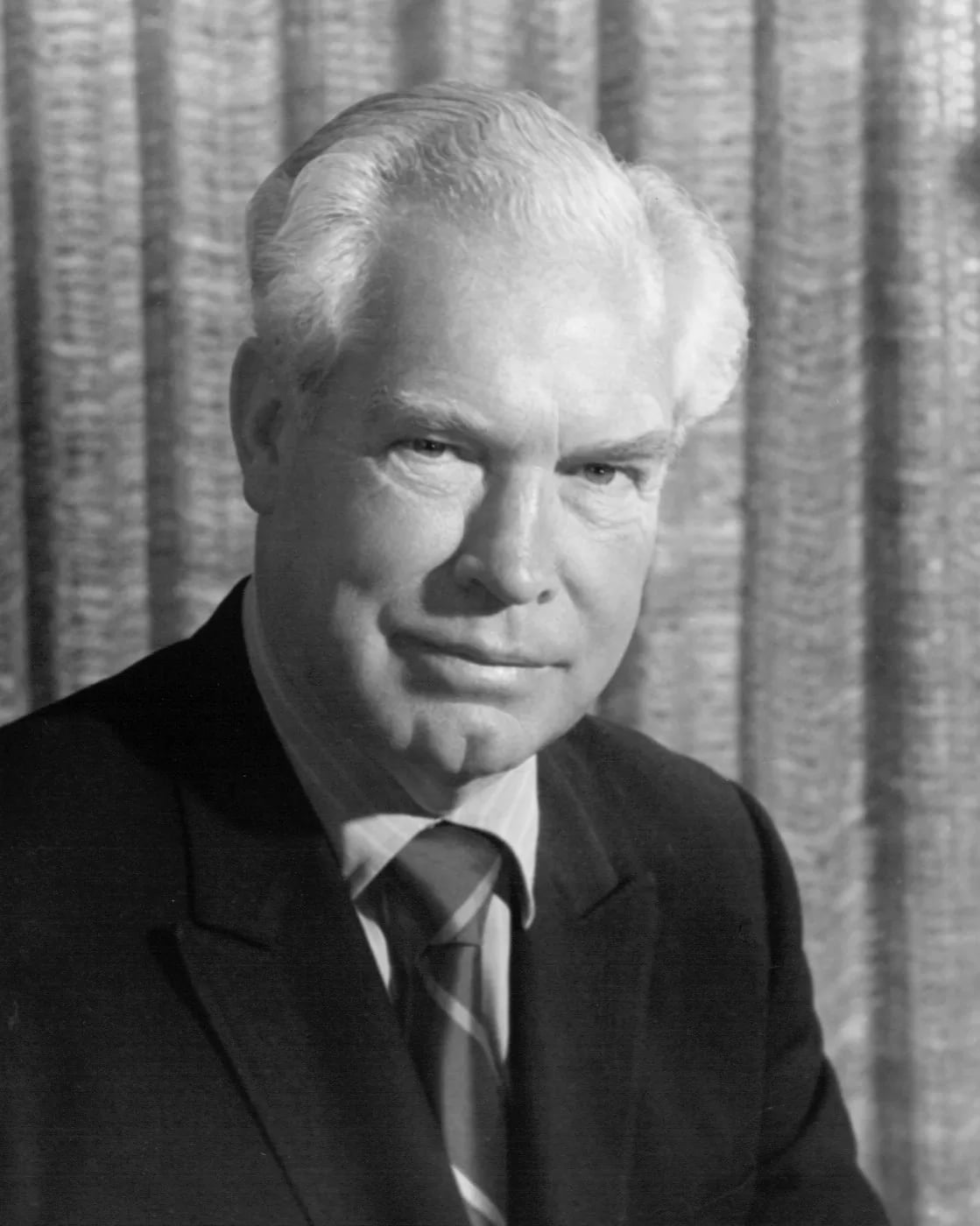 Porträt von William Hanna (1910–2001) – Gedenkseite
