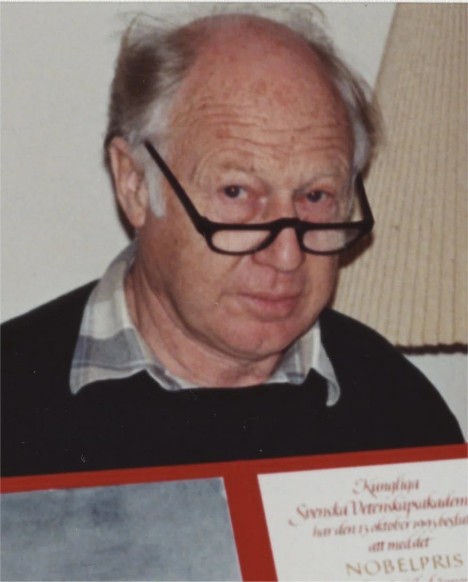 Portrait of Michael Smith (1932–2000) – memorial page