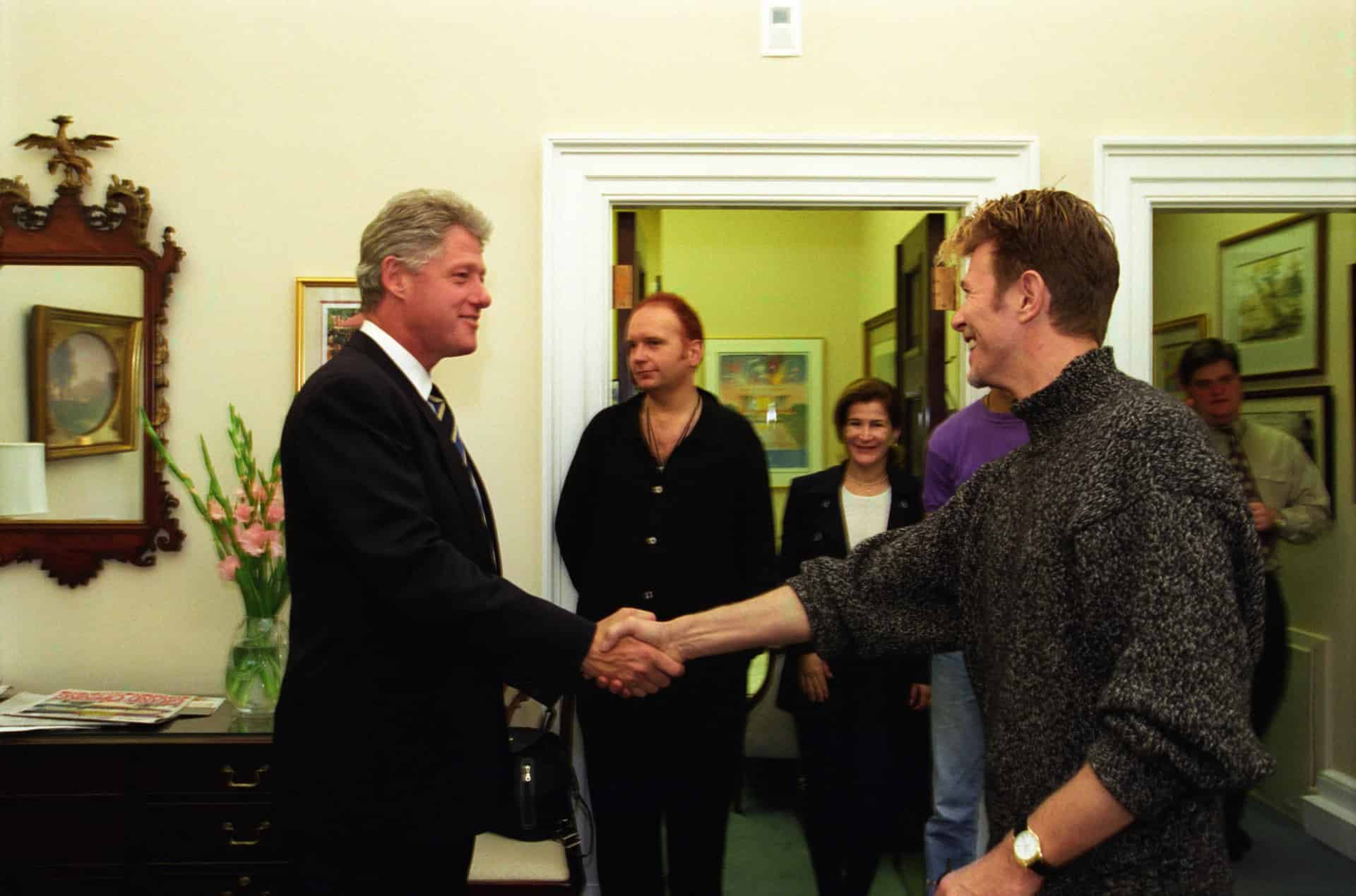 Memorial page of David Bowie (née David Robert Jones)