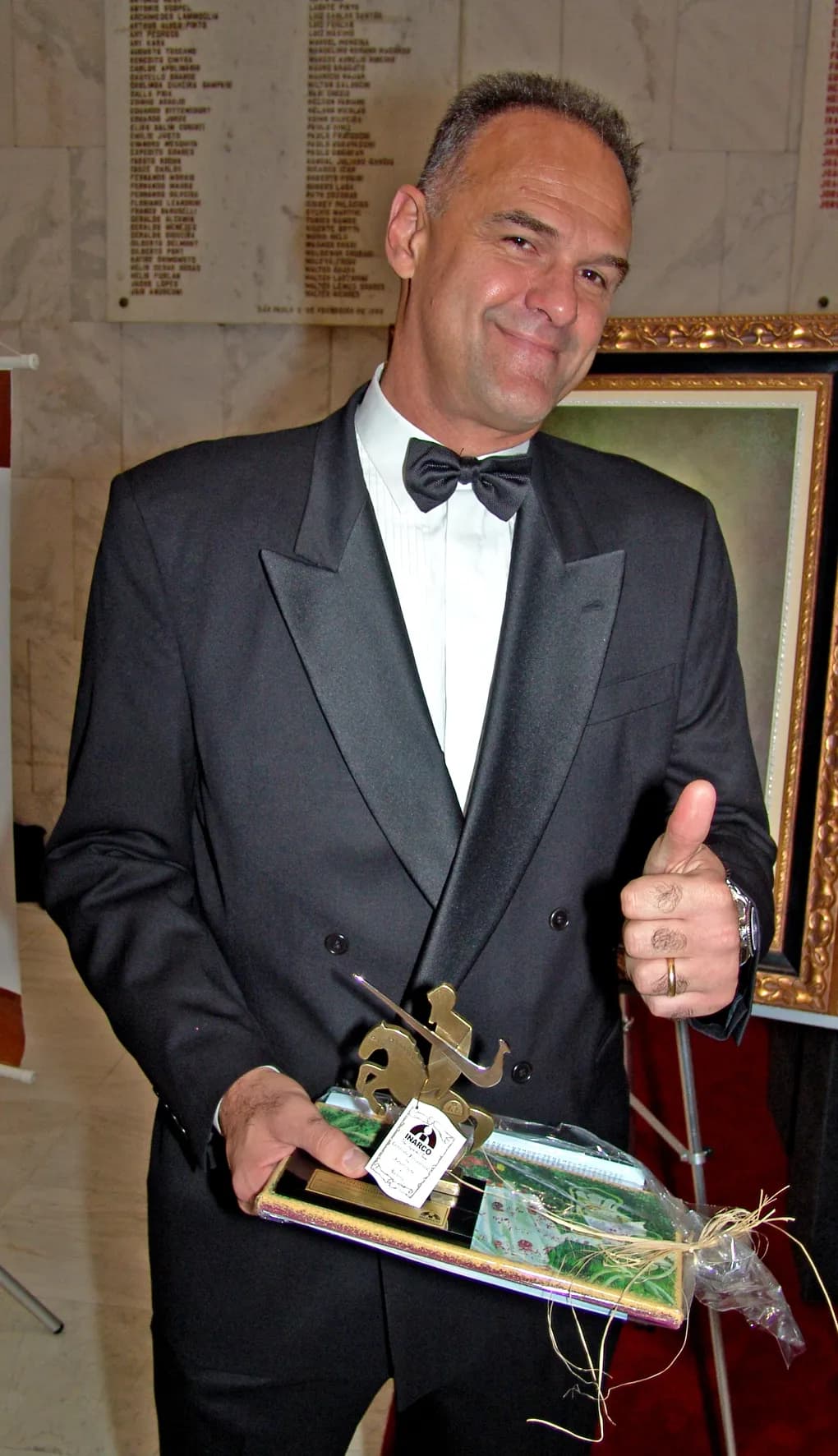 Memorial page of Oscar Schmidt