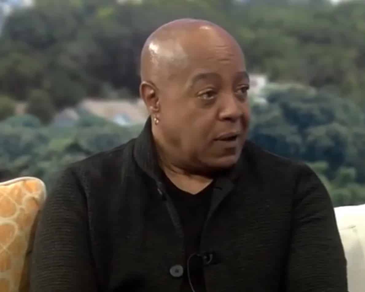 Memorial page of Peabo Bryson (née Robert Peapo Bryson)