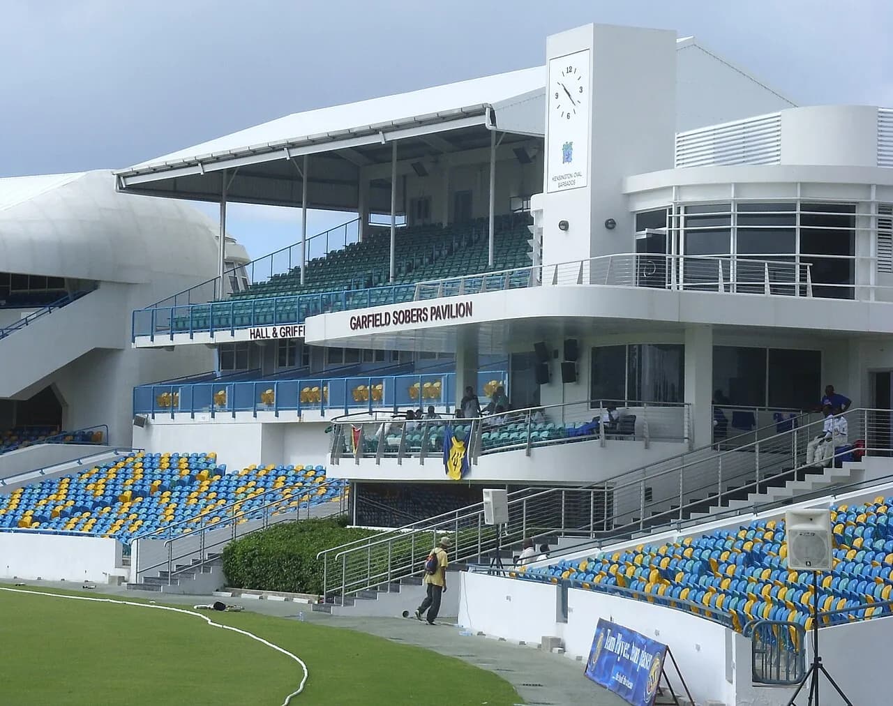 Memorial page of Garfield Sobers