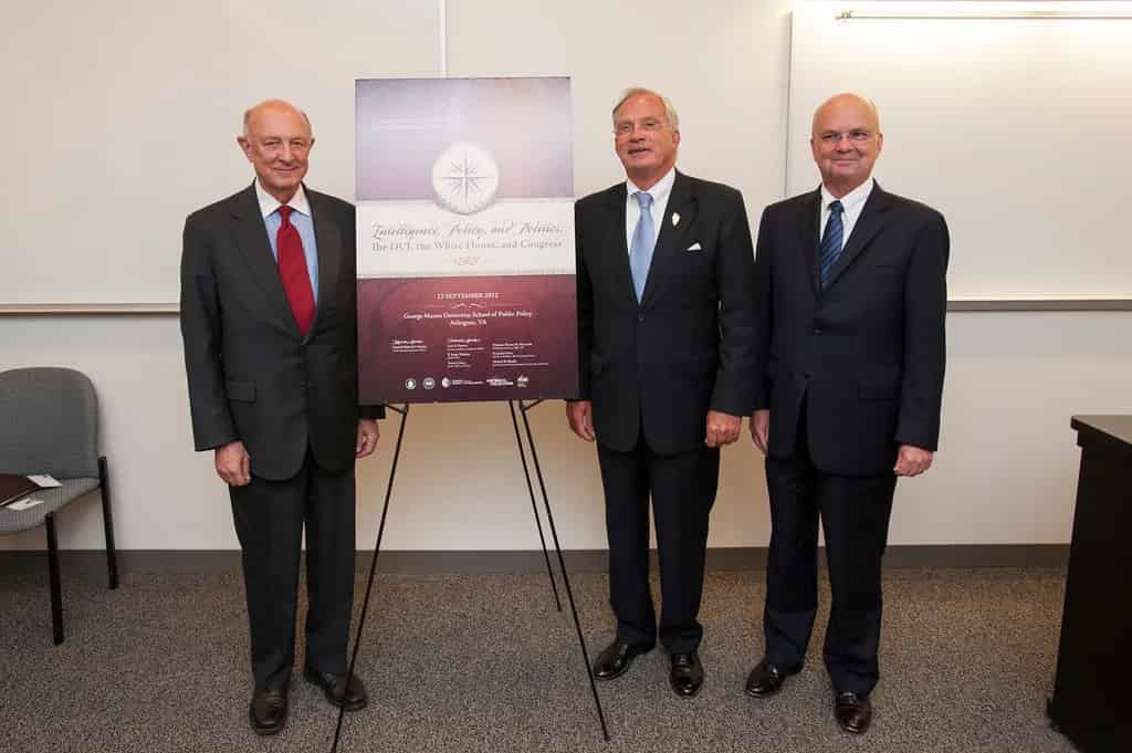 Gedenkseite von James Woolsey