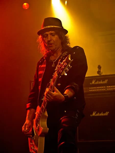 Phil Campbell (geb. Philip Anthony Campbell)
